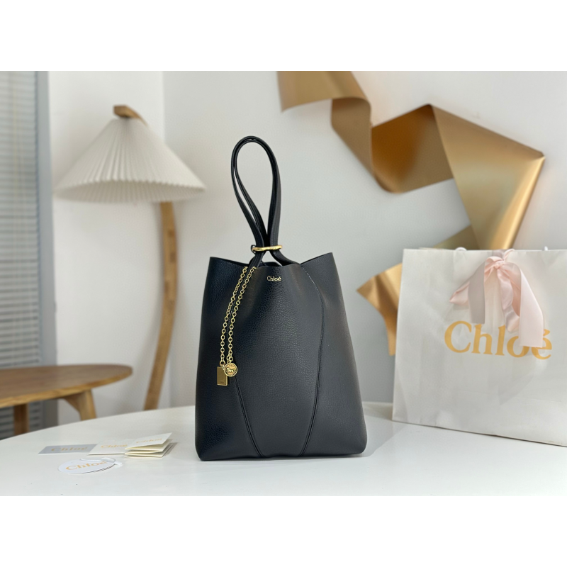 Chloe Borsa spin media-Black