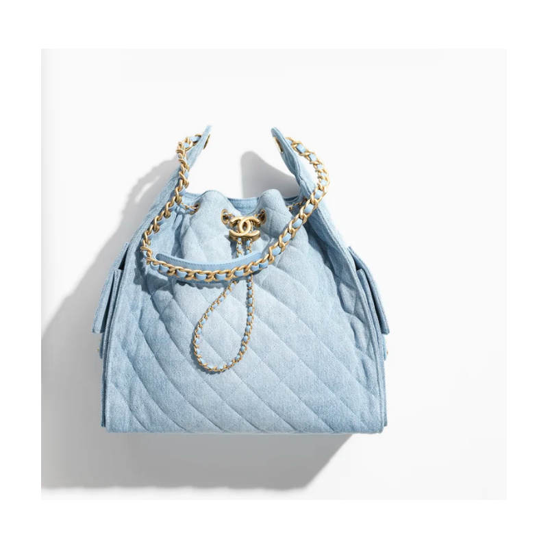 Chanel 25 Medium handbag -Blue washed denim 