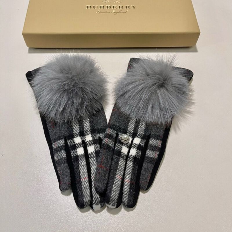 Burberry Cashmere gloves