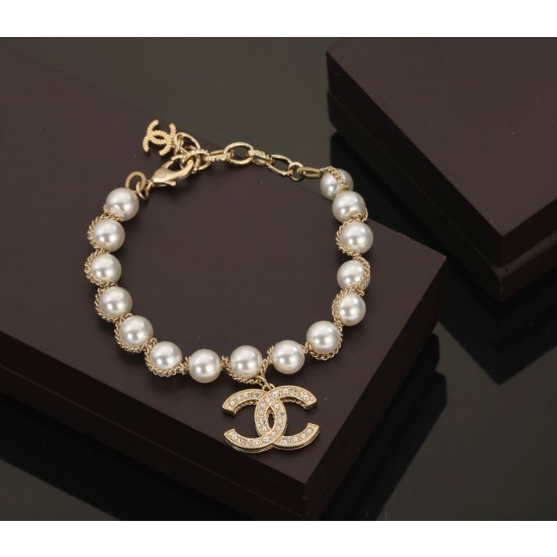 Chanel Pearl Bracelet 