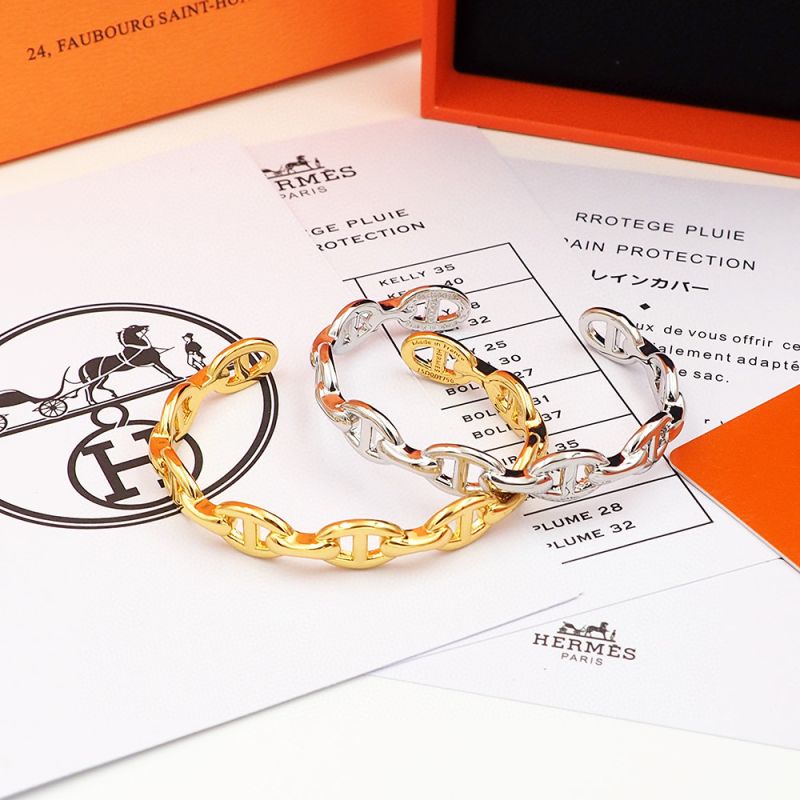 Hermes Cuff bracelet 